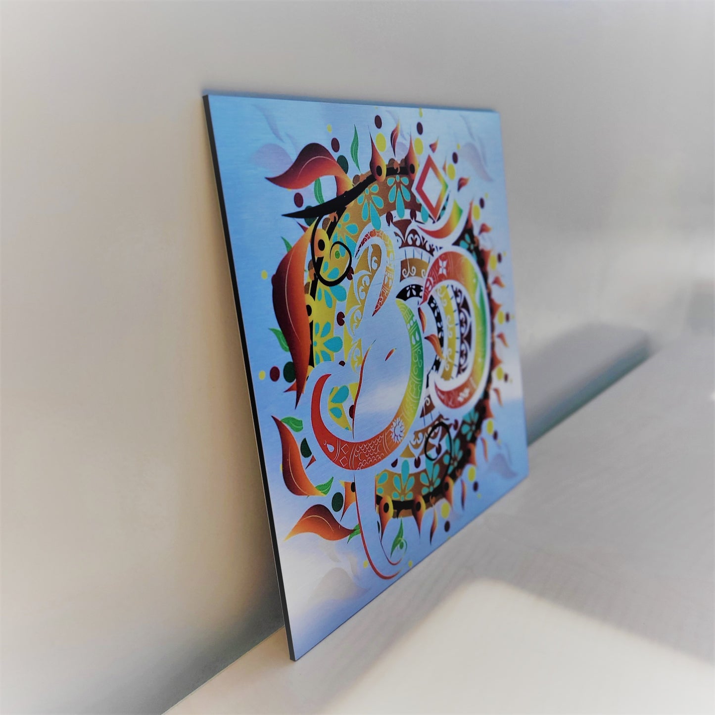 Unieke wanddecoratie met ohm design voor in huis