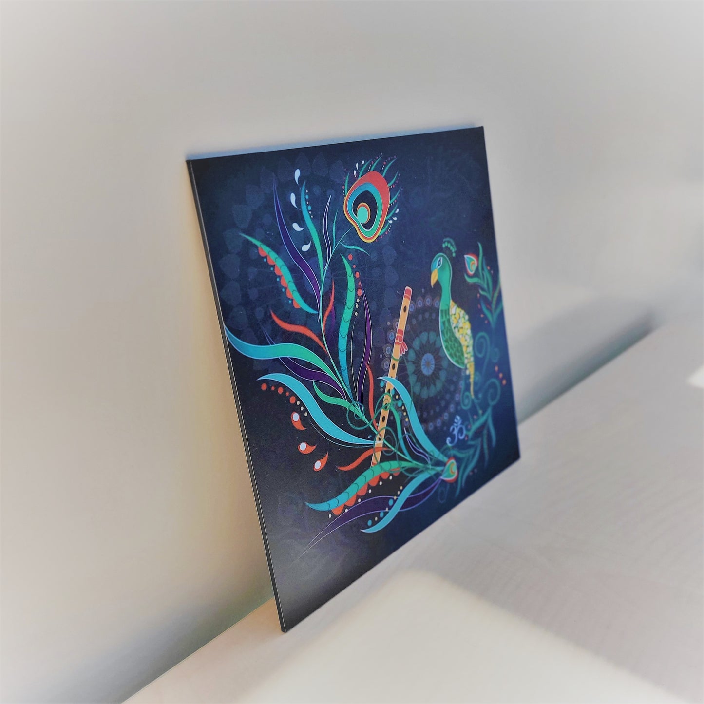 Unieke wanddecoratie met pauw en bansuri design voor in huis