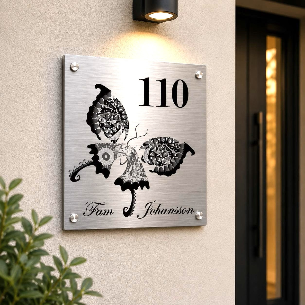 Modern housenumber plate with name