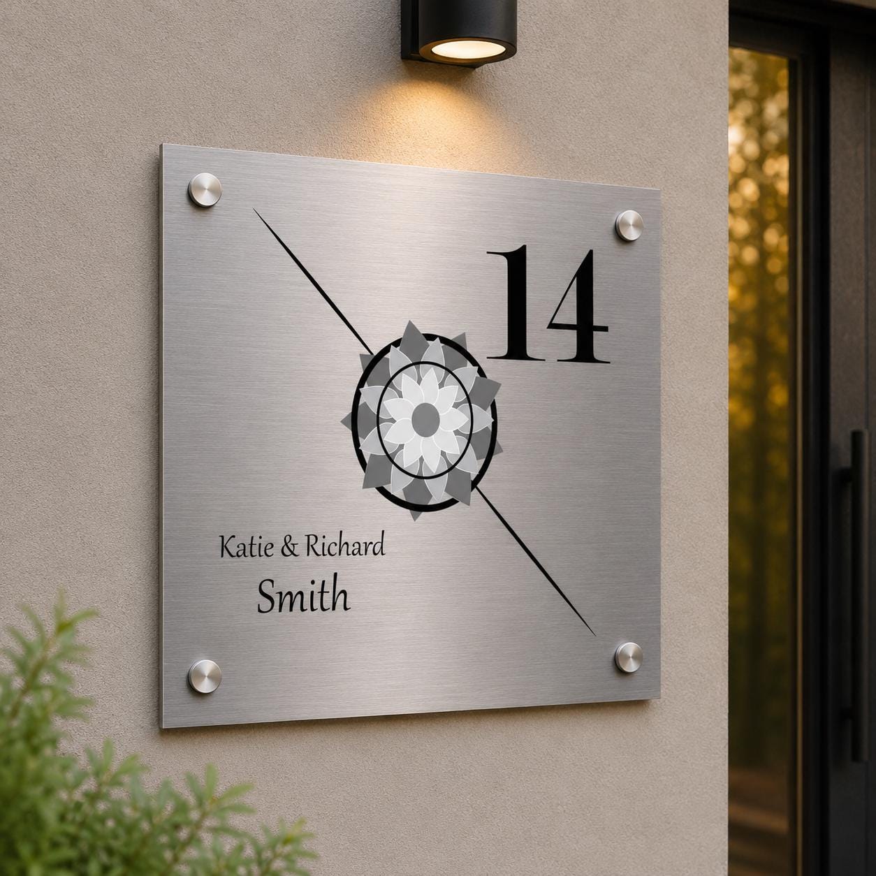 Metalen Huisnummerbord Met Naam – Gepersonaliseerde Plaquette Voor De Voordeur